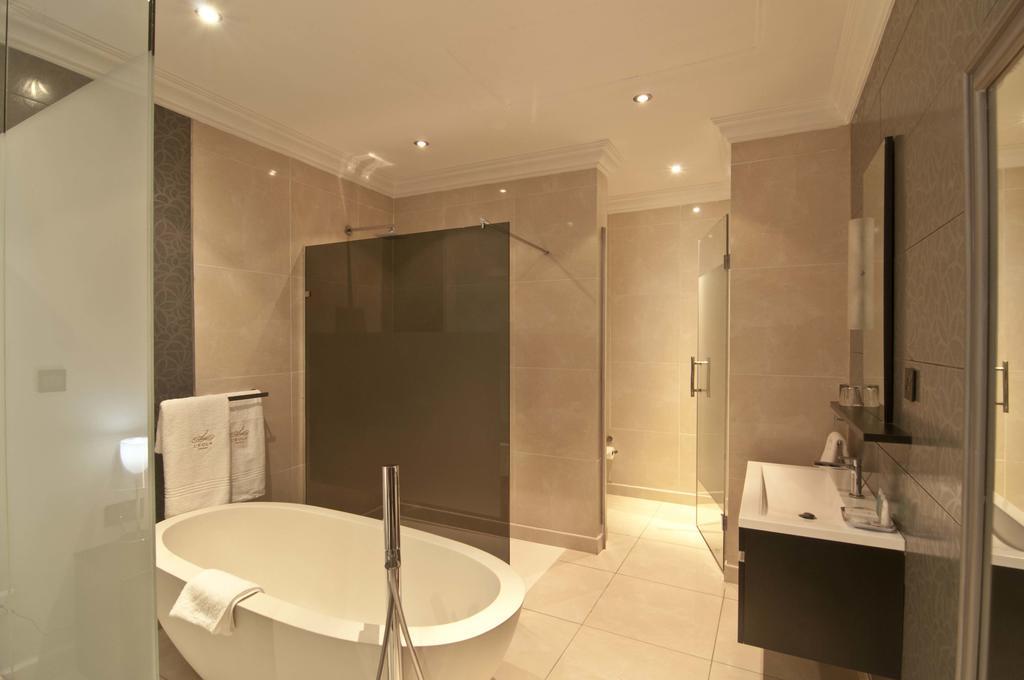 L'Eola Suites Abuja Værelse billede