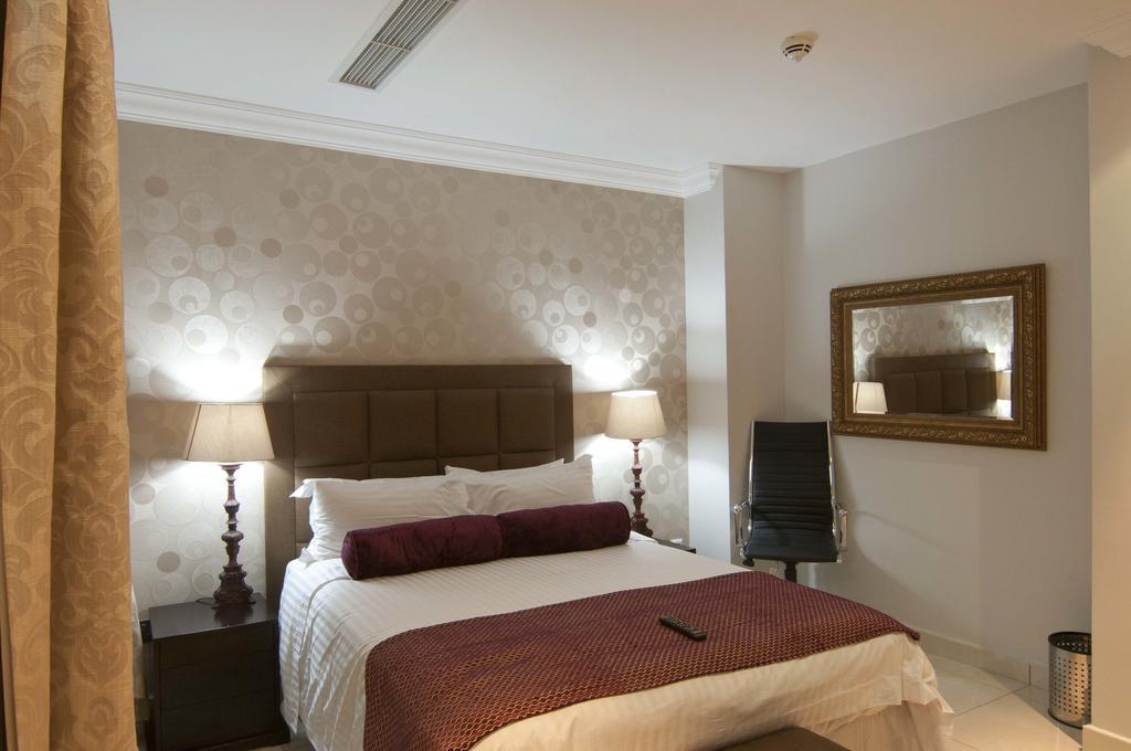 L'Eola Suites Abuja Værelse billede