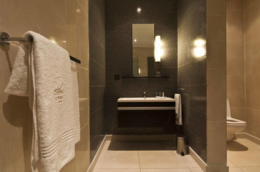 L'Eola Suites Abuja Værelse billede